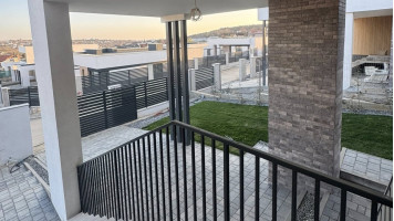 Casă modernă - Zona Dealuri
