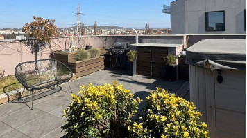 Apartament cu Rooftop Privat